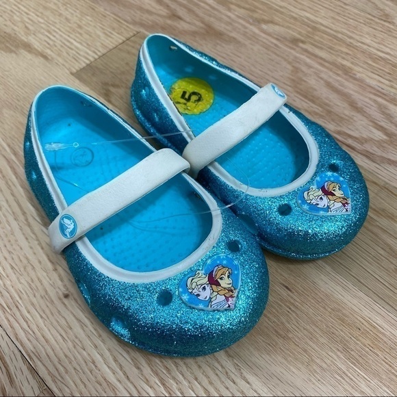 Crocs Frozen Mary Jane Flats Sandals Sz 5 Disney - Picture 2 of 6